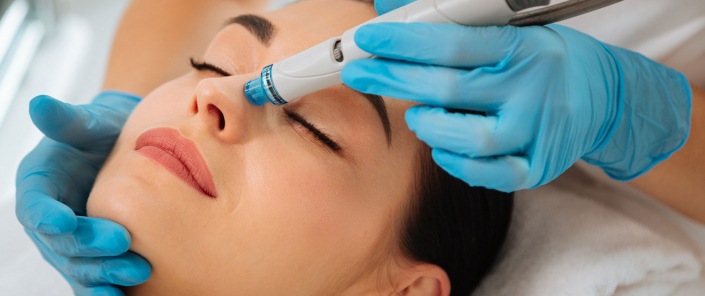 hydrafacial-op-dr-can-isler